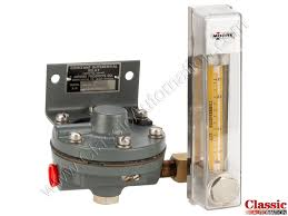RELAY DE CONTROL NEUMATICO CON ROTAMETRO 62VNA, MOORE (20032246) 
